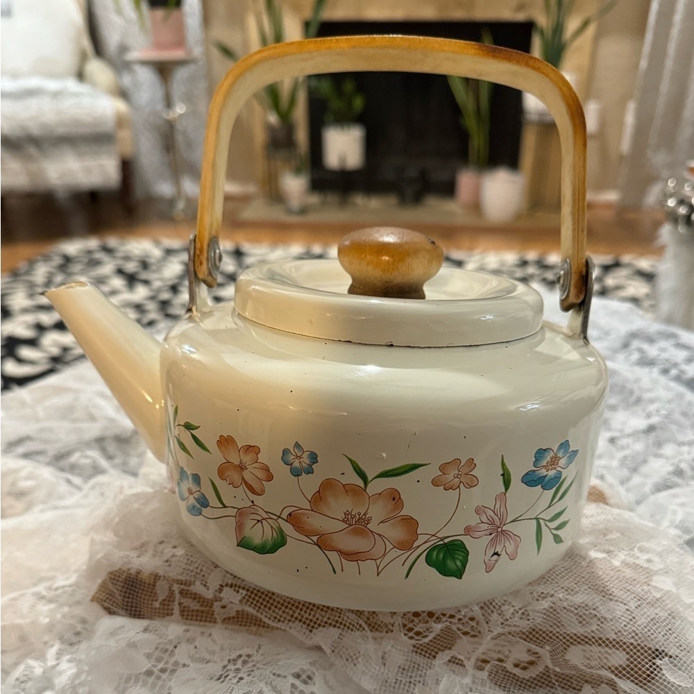 VTG Floral MCM Enamel Wood Handle Teapot Kettle Cottagecore Shabby Chic Patina - Picture 2 of 16